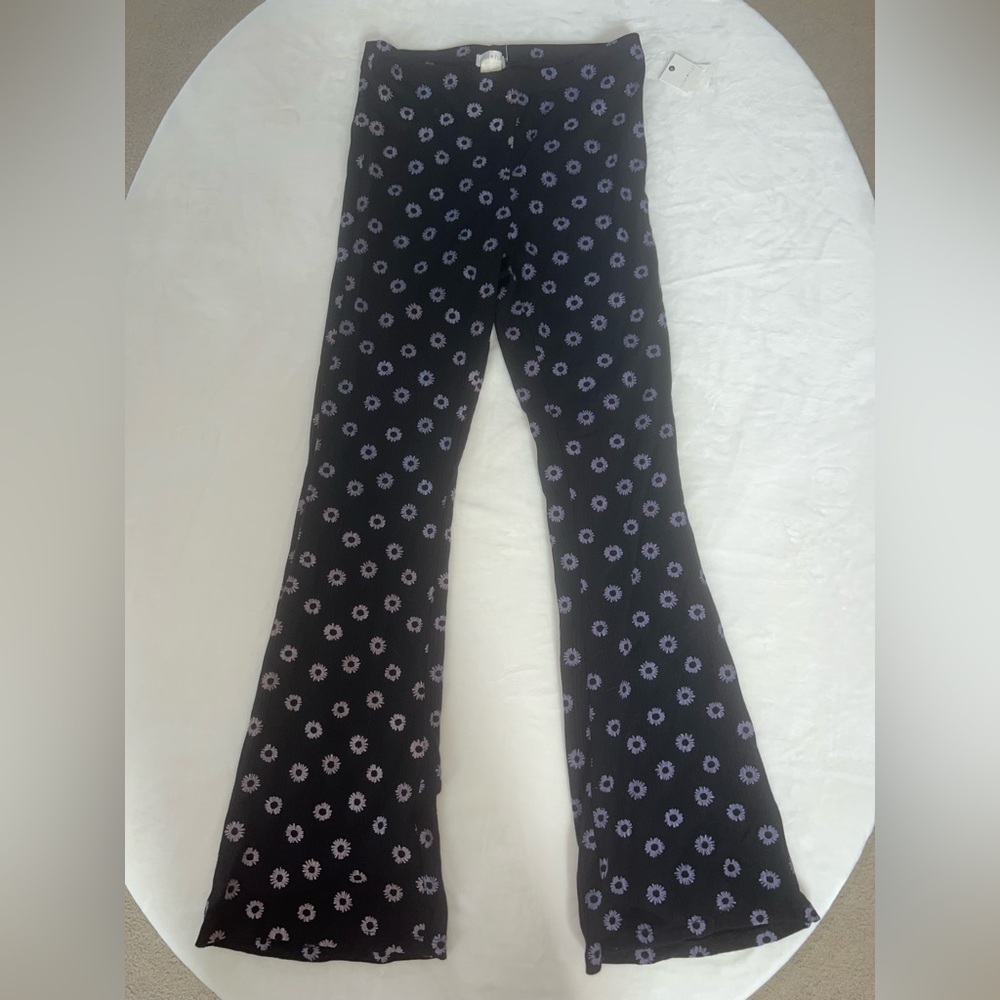 Ultra Flirt Black Floral Wide Leg Pants Small NWT